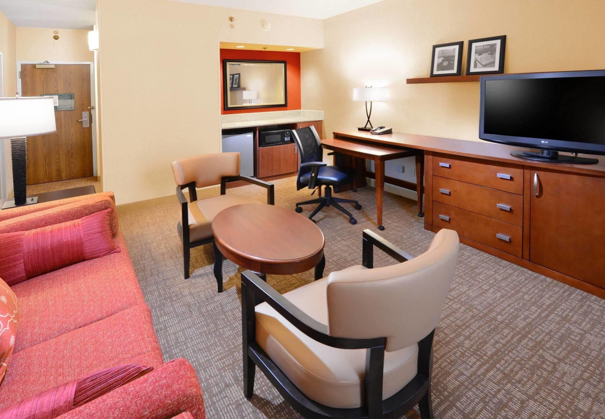 Courtyard By Marriott San Antonio Downtown Hotel Exterior photo
