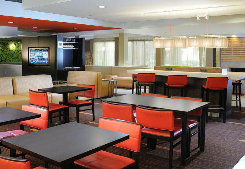 Courtyard By Marriott San Antonio Downtown Hotel Exterior photo